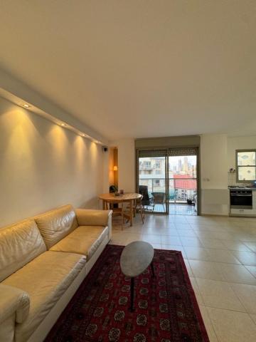 Apartment Near Flea Market And Tel Aviv